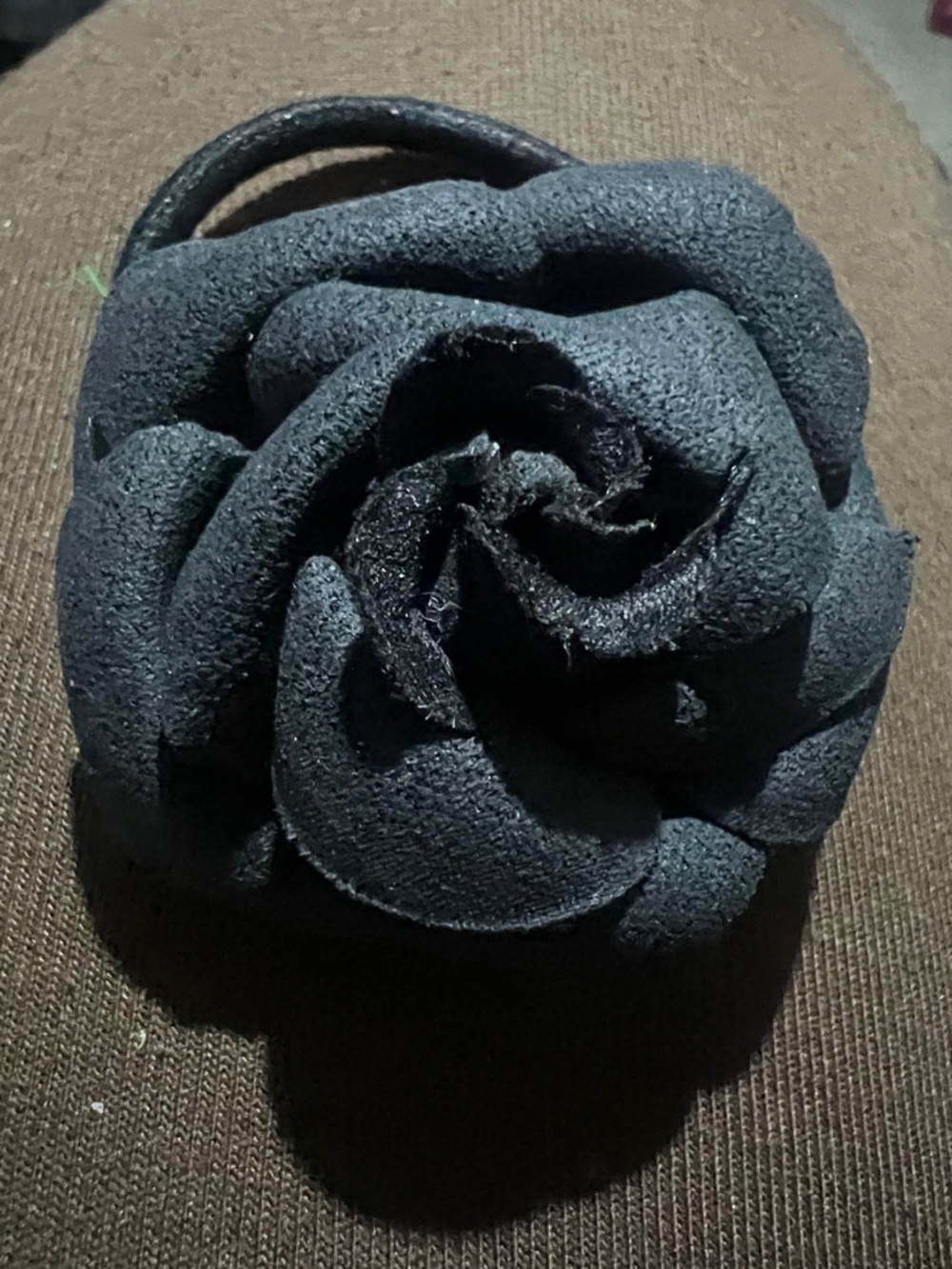Black Floral Fabric Rose Hair Clip - Unbranded